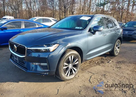 2023 Volvo Xc60 B5 Core из США, поврежденный, VIN YV4L12RV5P1322980